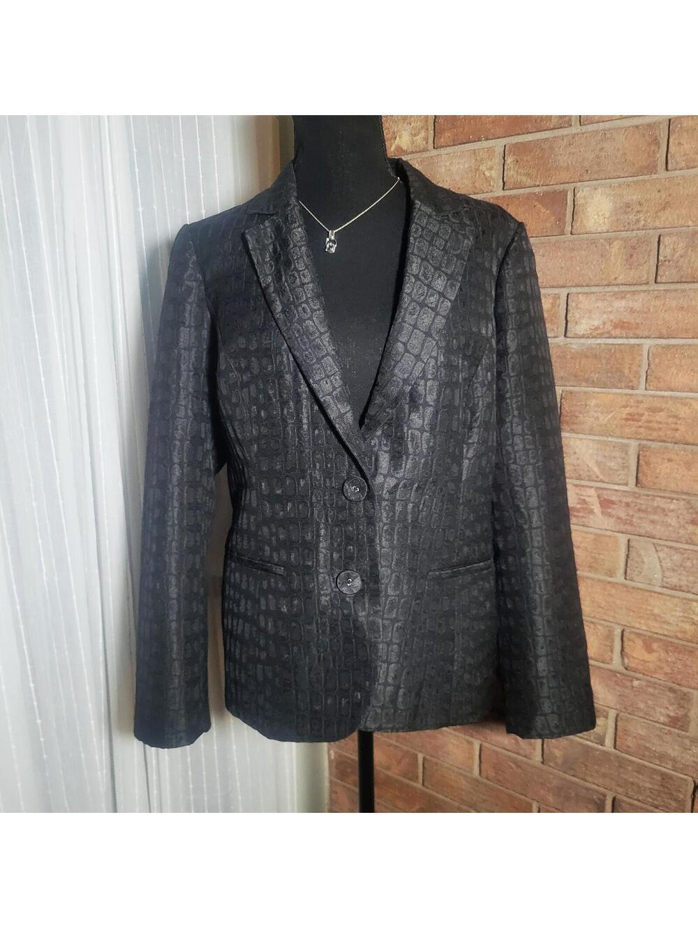 Chico's "Sephia" Croc Embossed Sophisticated Black Blazer - Size 1 (M)